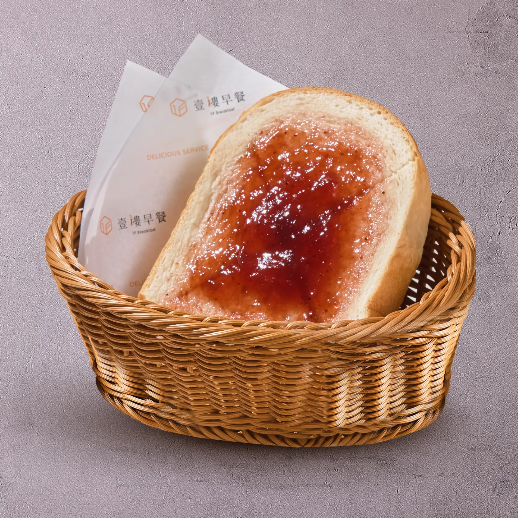 草莓厚吐司